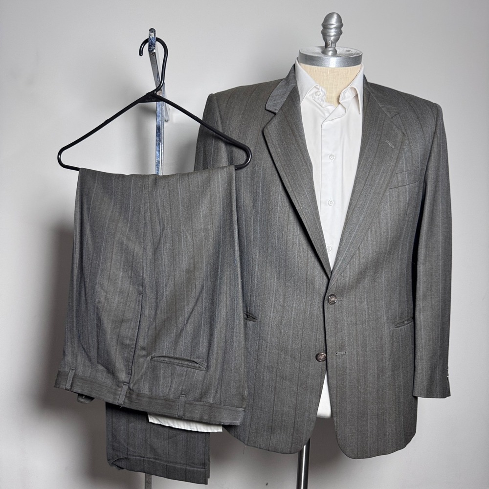 Pierre Cardin Suit Mens 42R W36 Gray Pinstripe Wool Vintage 2-Button Notch Lapel